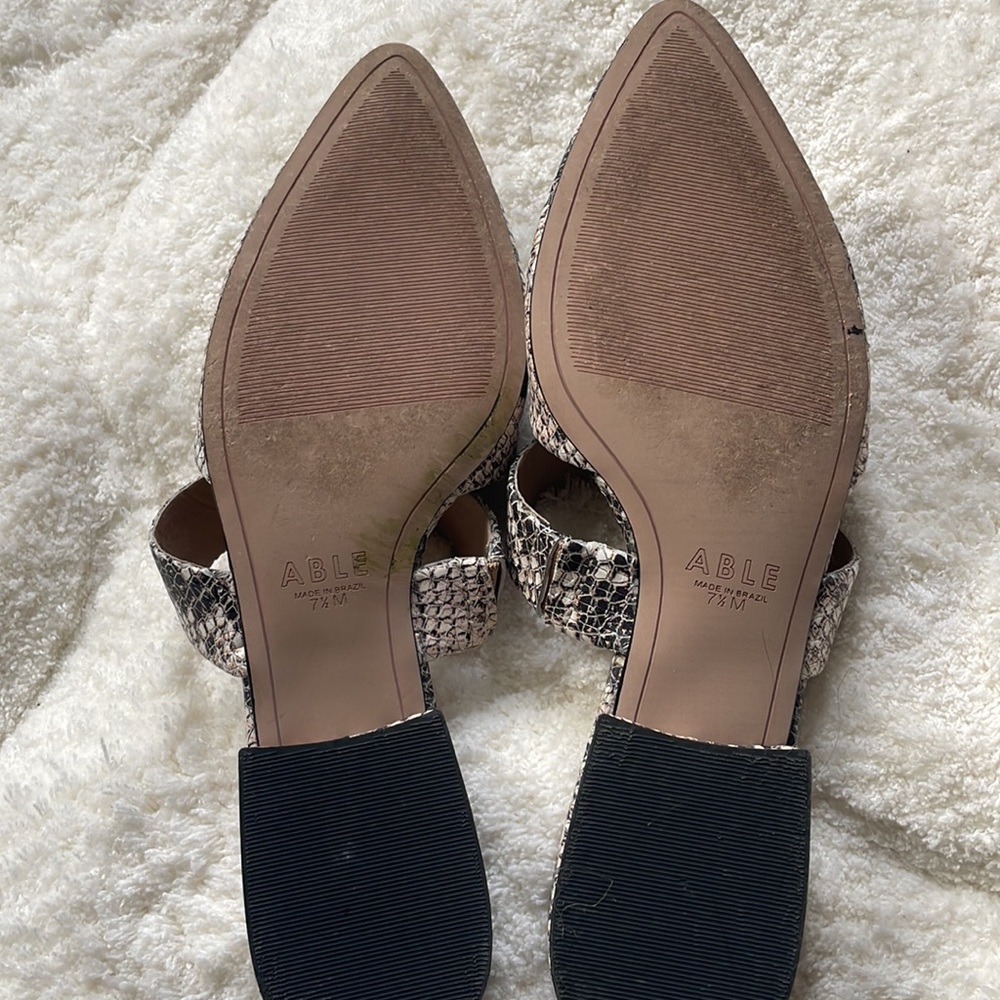 Able Slides - image 4